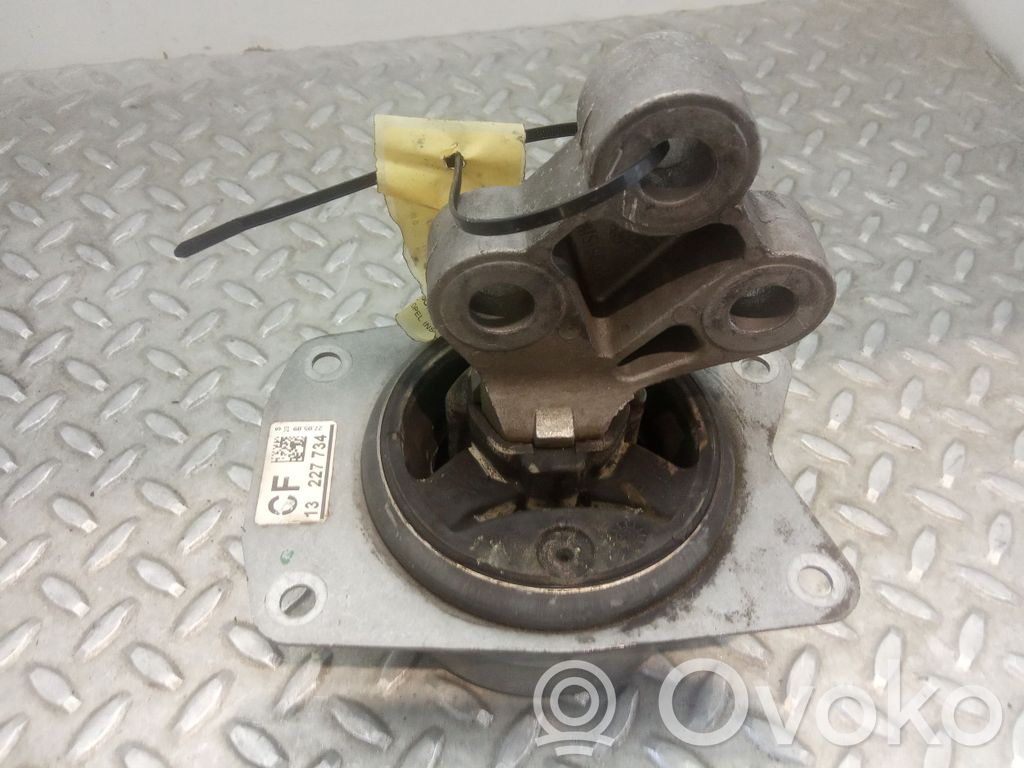 Opel Insignia A Suport tampon motor 