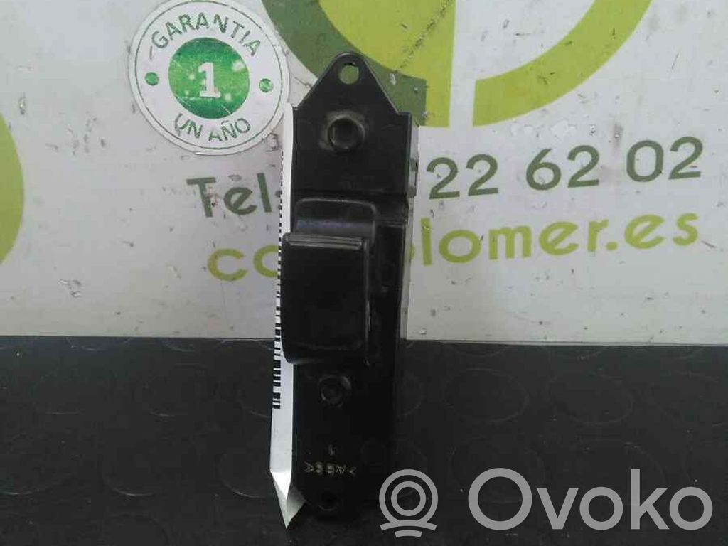 Przyciski szyb   MR587955C8DD392M21