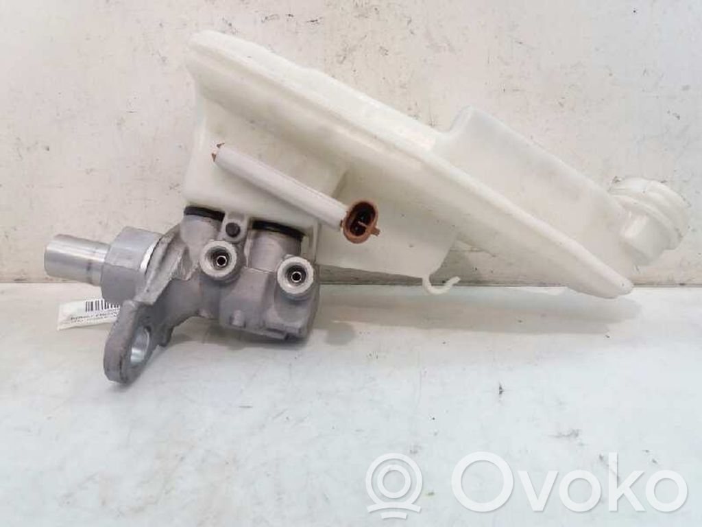 Opel Astra K Jarrutehostin 