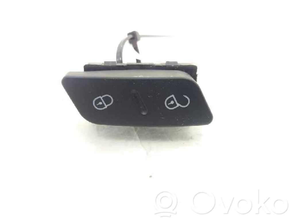 Interruptor de control multifunción   1K0962125B