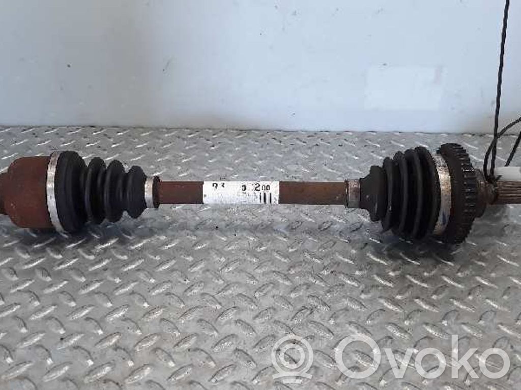 Peugeot 206+ Eje de transmisión delantero 