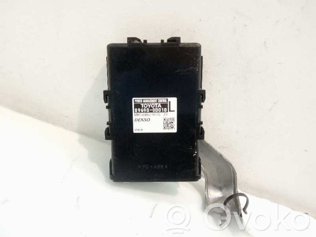 Toyota Yaris Unidad de control/módulo del motor 