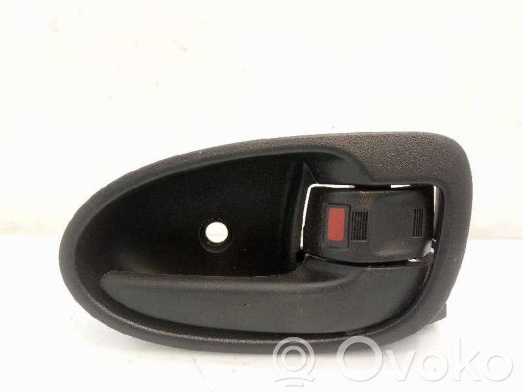 Toyota Yaris Manecilla interna puerta trasera 