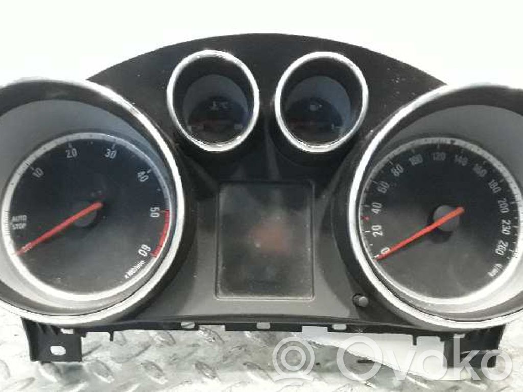Opel Insignia A Vitezometru (grup de instrumente) 