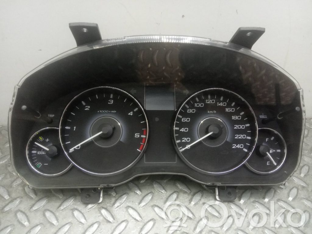 Subaru Legacy Vitezometru (grup de instrumente) 