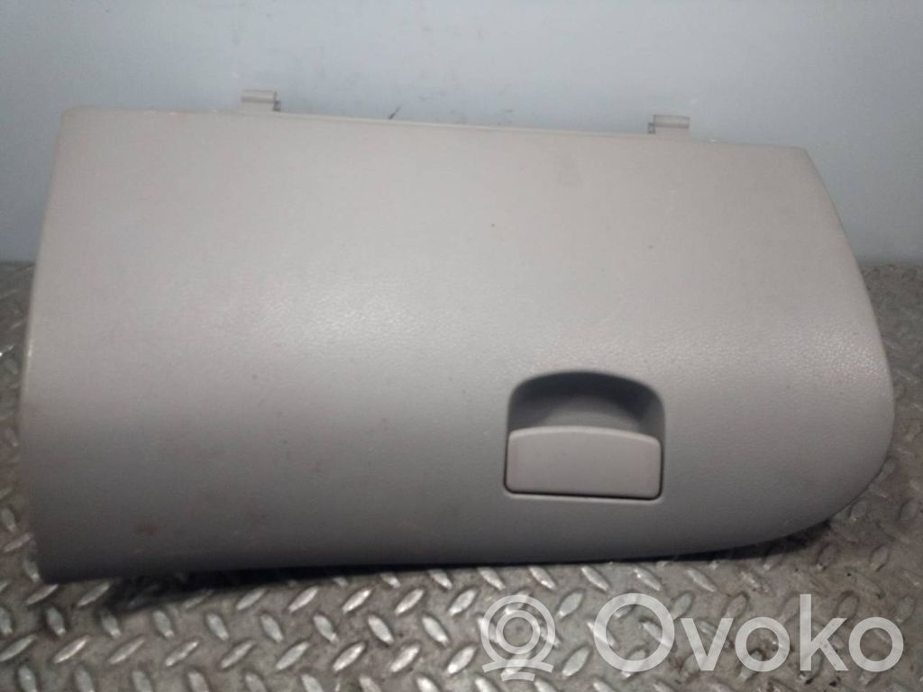 Guantera   66123FG010