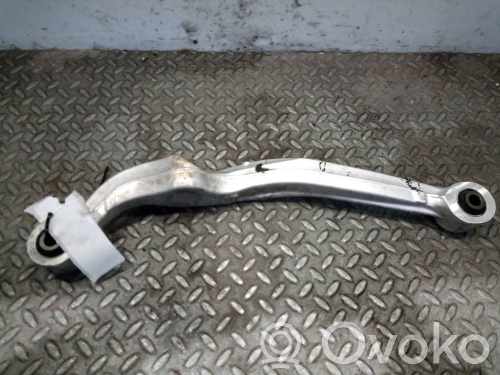 Nissan Qashqai+2 Braț control spate 