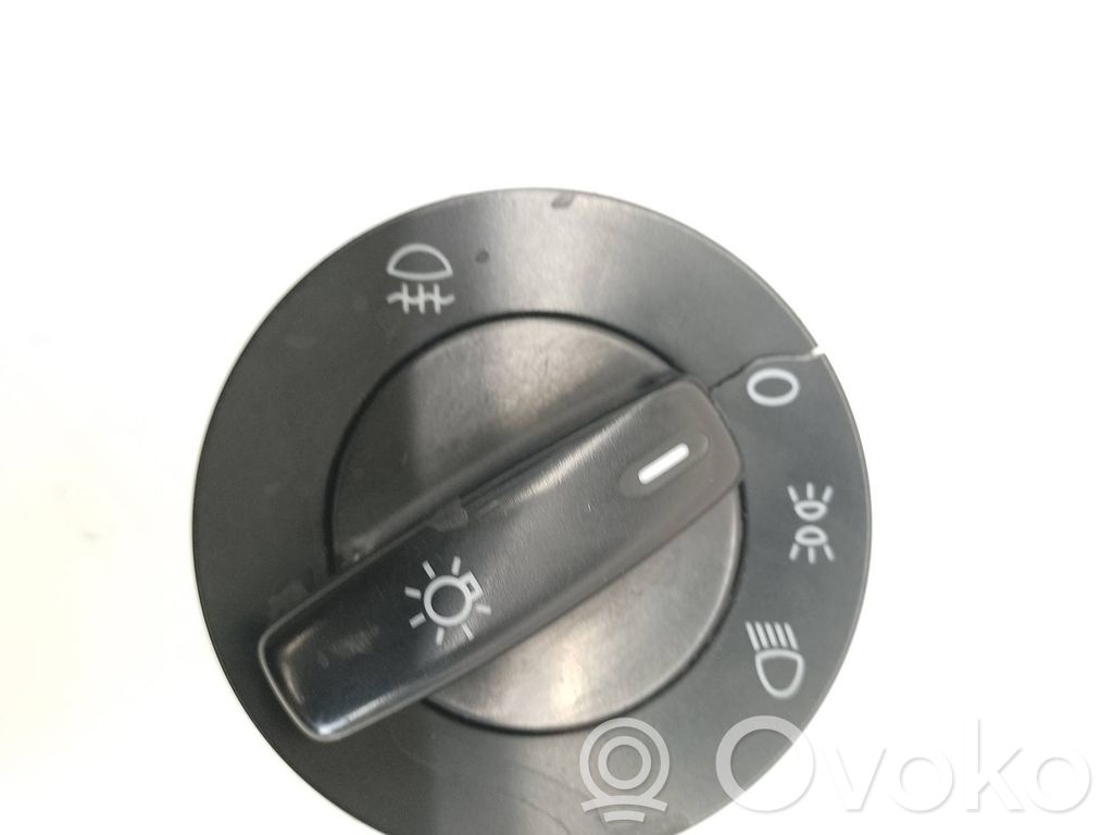 Comutator lumini bord   1T0941531M