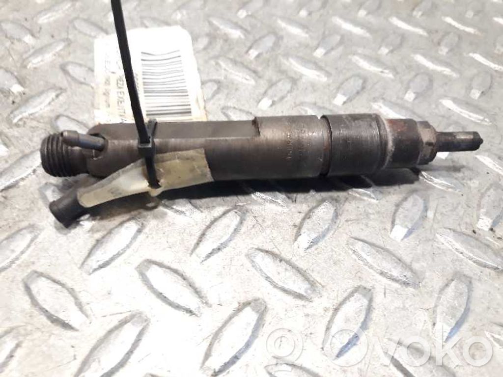Seat Toledo I (1L) Inyector de combustible 