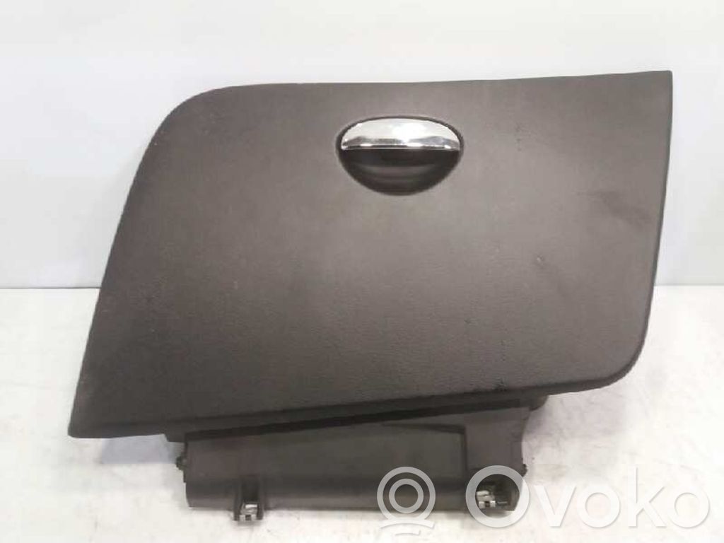 Seat Leon (1M) Guantera 
