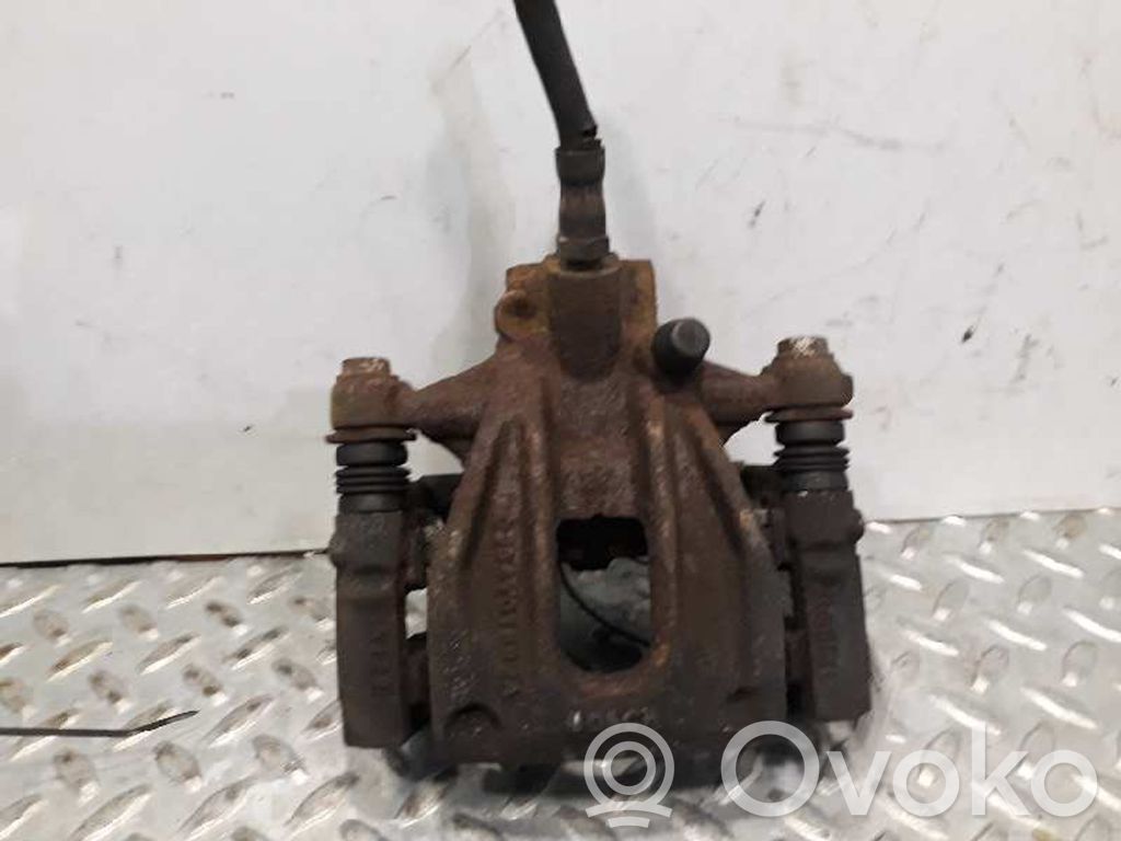 Ford Mondeo Mk III Support d'étrier arrière 