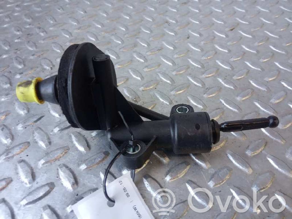 Fiat Grande Punto Pedal de embrague 