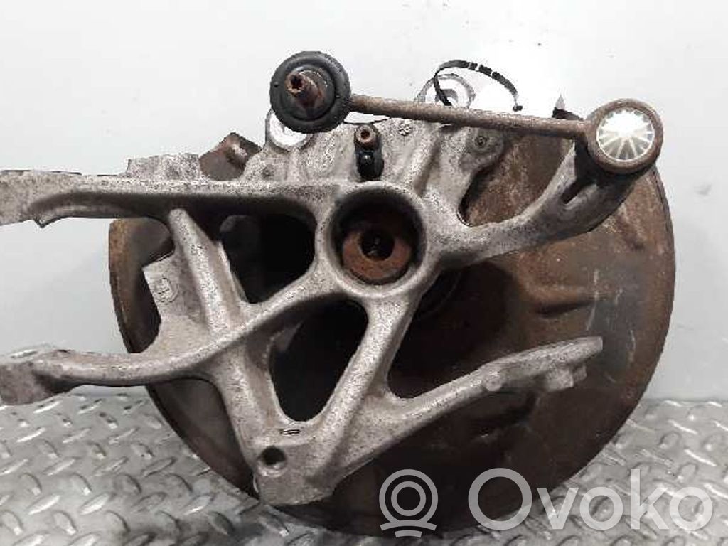 Peugeot 407 Braț cu fuzetă spate 