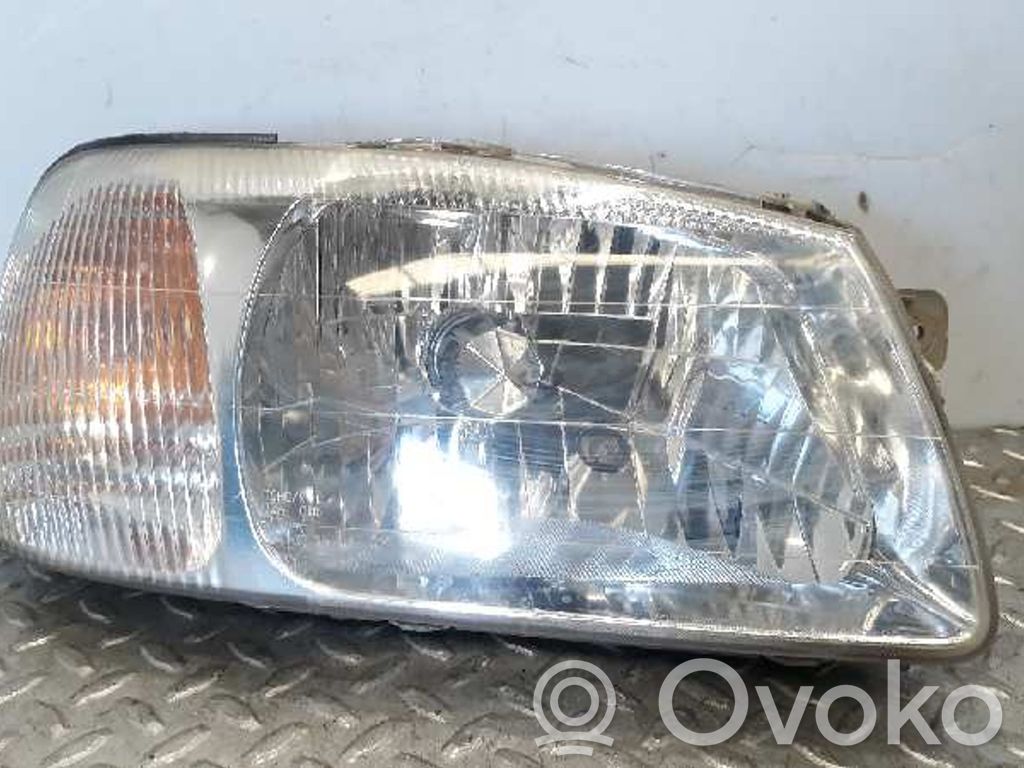Hyundai Accent Scheinwerfer 