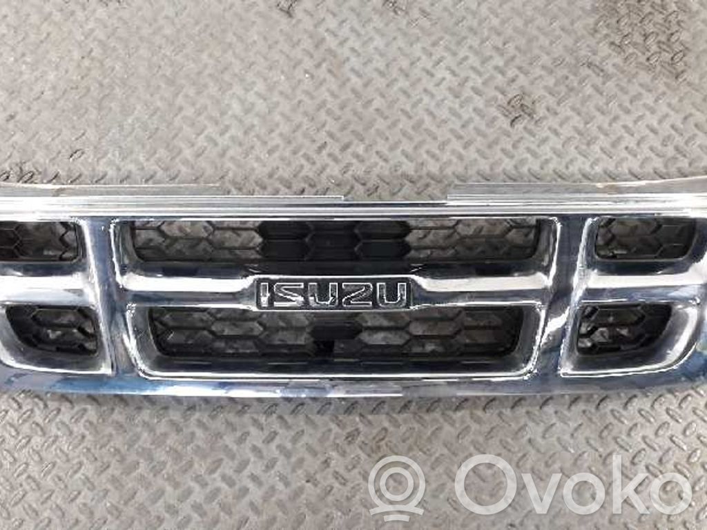 Grilă față