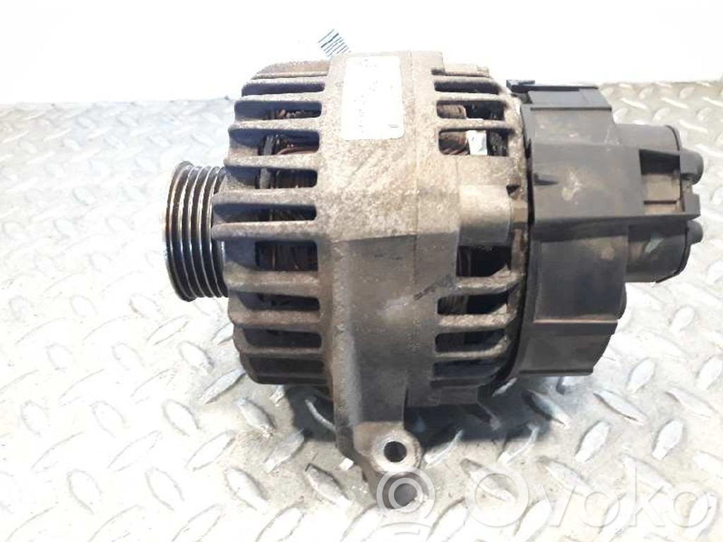 Fiat Punto (188) Alternador 