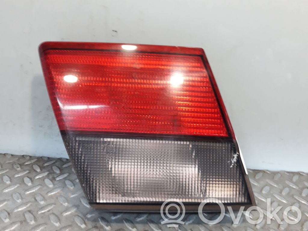 Headlight/headlamp bulb
