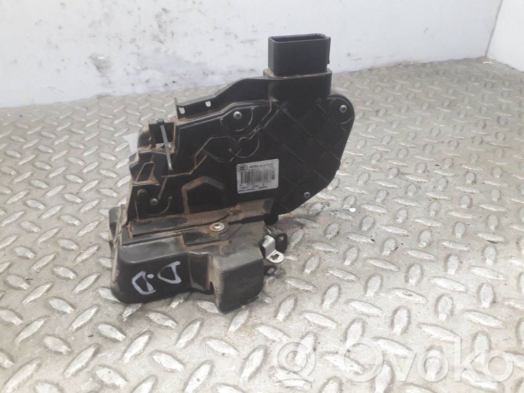 Land Rover Freelander 2 - LR2 Încuietoare ușă față 