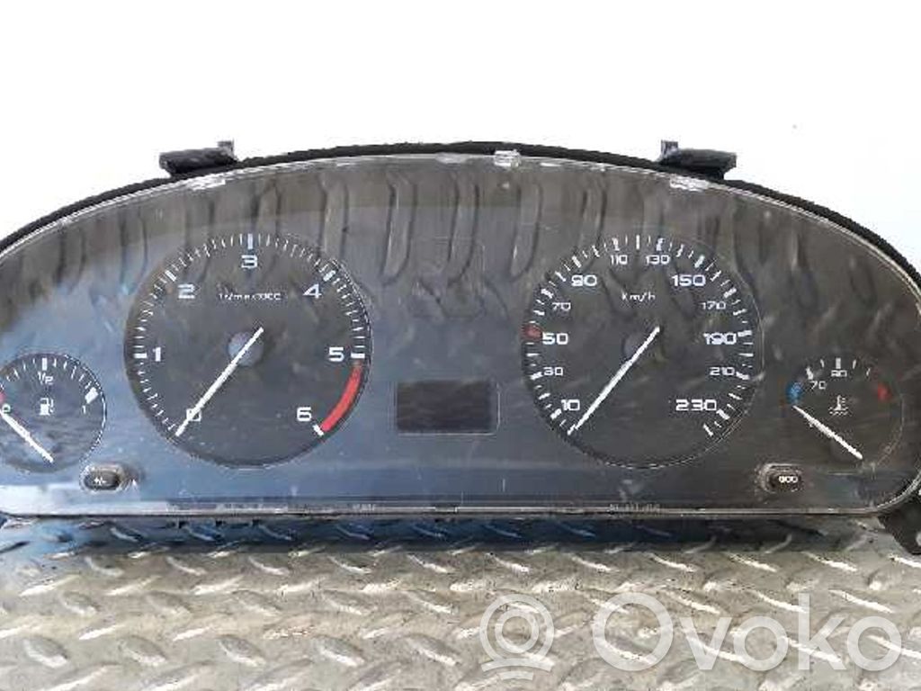 Peugeot 406 Vitezometru (grup de instrumente) 