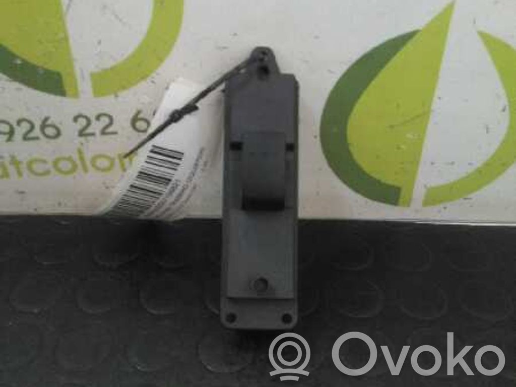 Mazda 3 I Electric window control switch 
