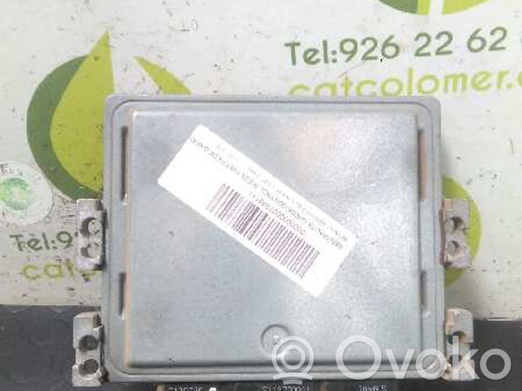 Renault Megane II Unité de commande / module de verrouillage centralisé porte 