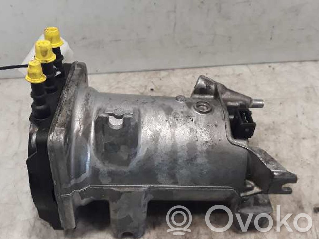 Peugeot 407 Staffa di fissaggio del serbatoio del carburante 