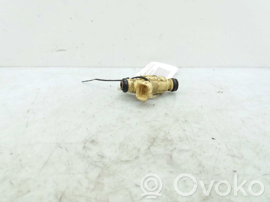 Inyector de combustible   3531023600