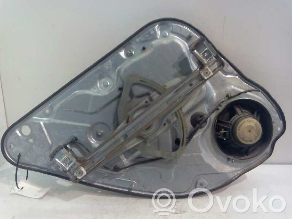 Ford Focus Regulador de puerta trasera con motor 