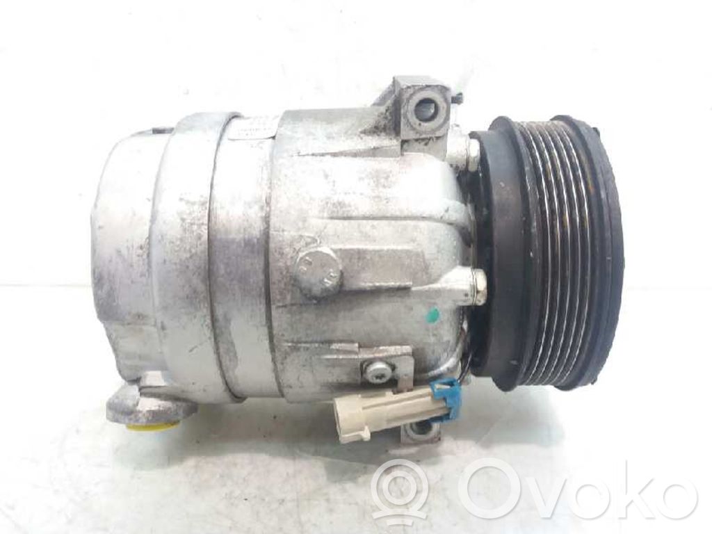 Opel Vectra B Kompresor / Sprężarka klimatyzacji A/C 