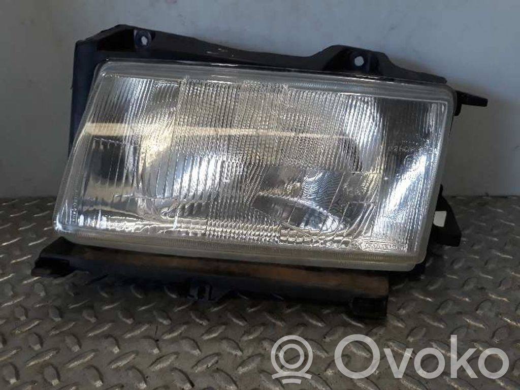 Scheinwerfer   1474268080