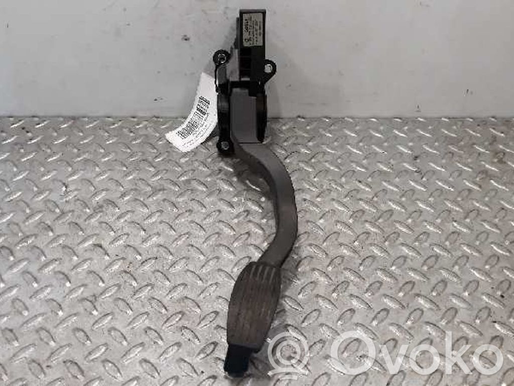 Fiat Idea Kiihdytysanturi 