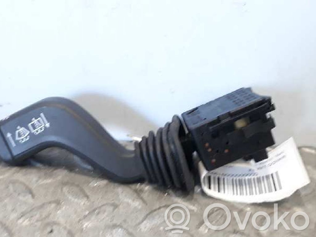 Pyyhkijän vipu   09185417