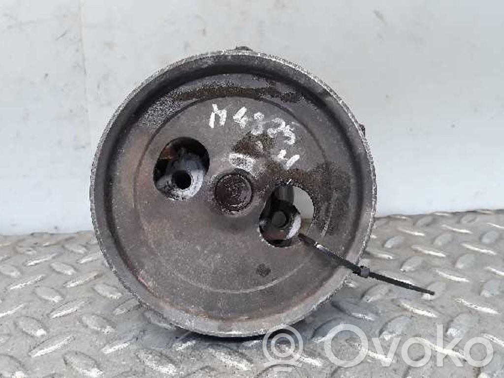 Ohjaustehostimen pumppu