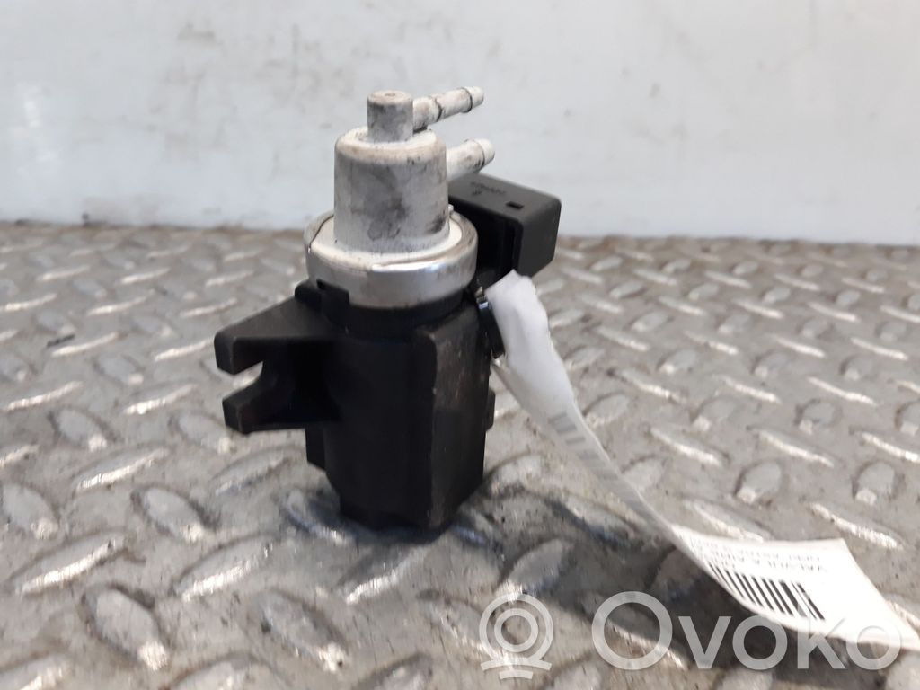 Opel Astra G Bomba de aire secundaria 