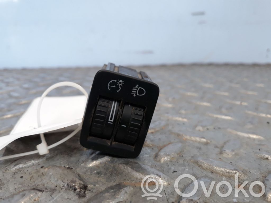 Volkswagen Passat Alltrack Interruttore di regolazione dell’illuminazione del quadro 