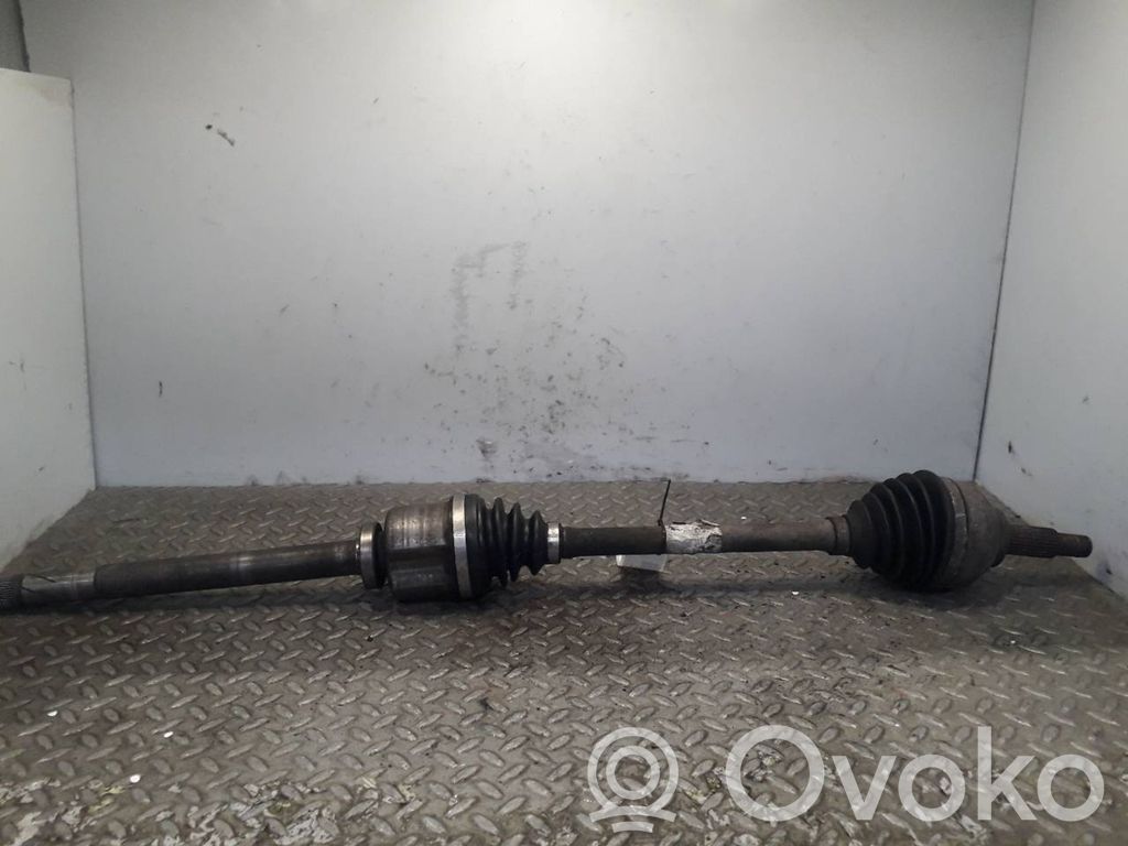 Opel Vivaro Etuvetoakseli 
