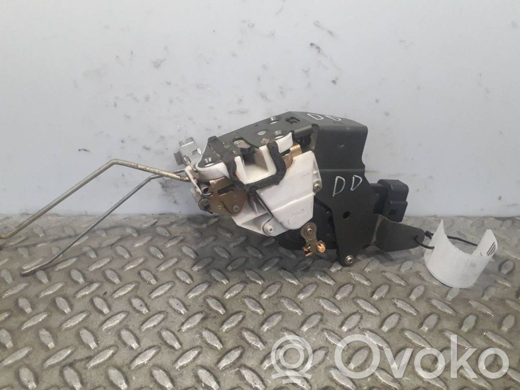 Etuoven lukko