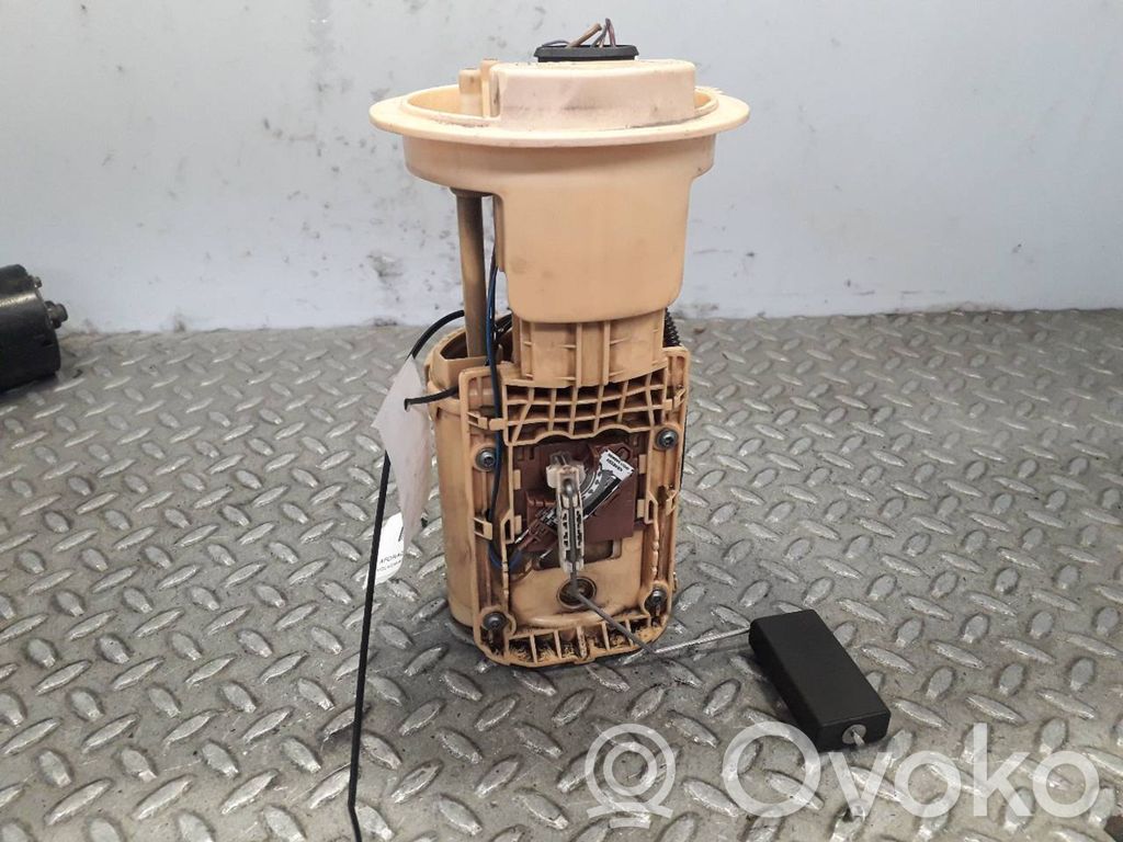 Bomba interna de combustible   1K0919050D