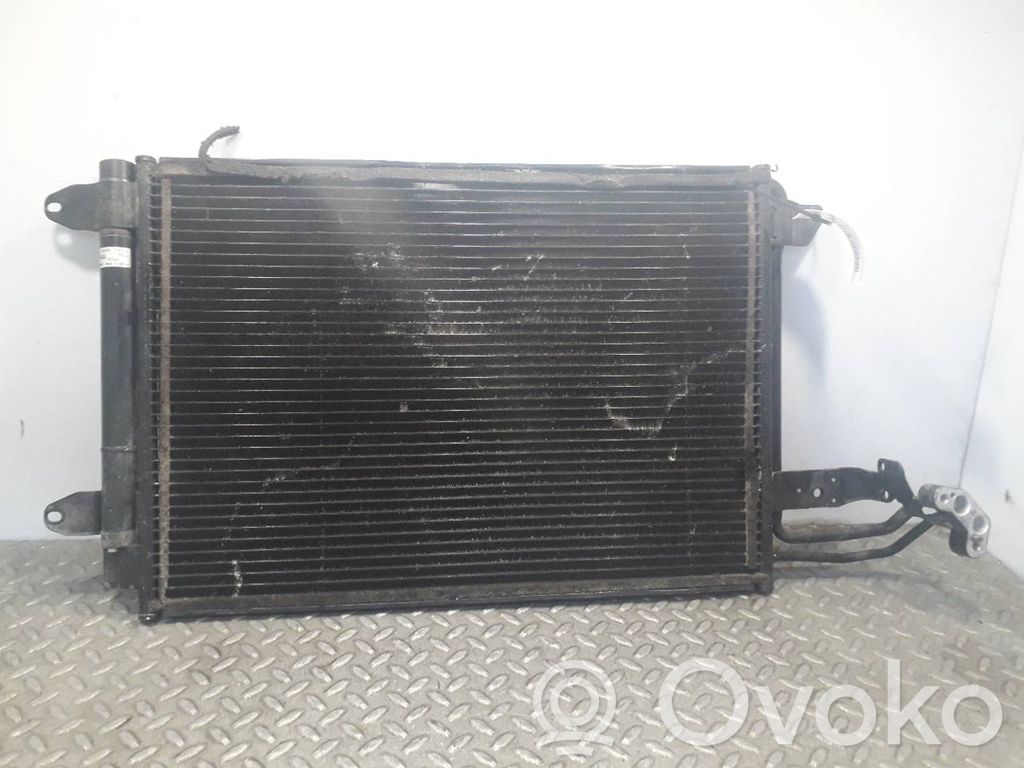 Volkswagen Jetta V Radiator răcire A/C (condensor) 