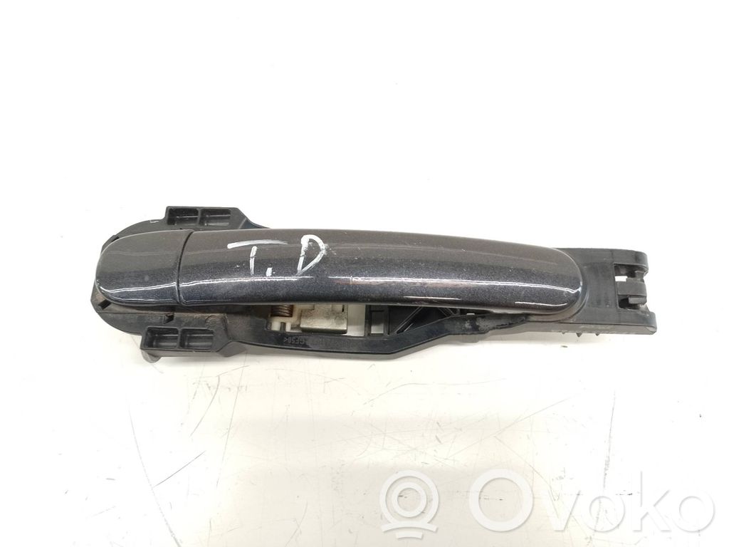 Manecilla externa puerta trasera   5P0839886A
