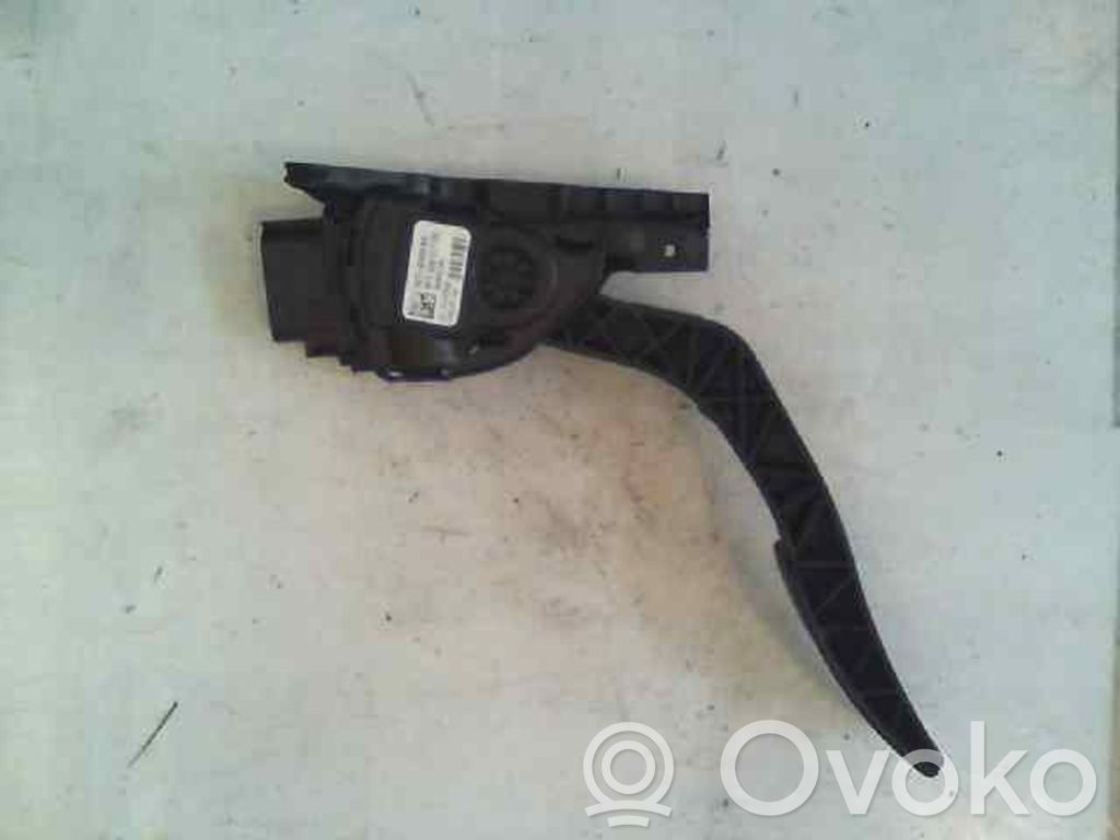 Sensor de aceleración   8V219F836AA
