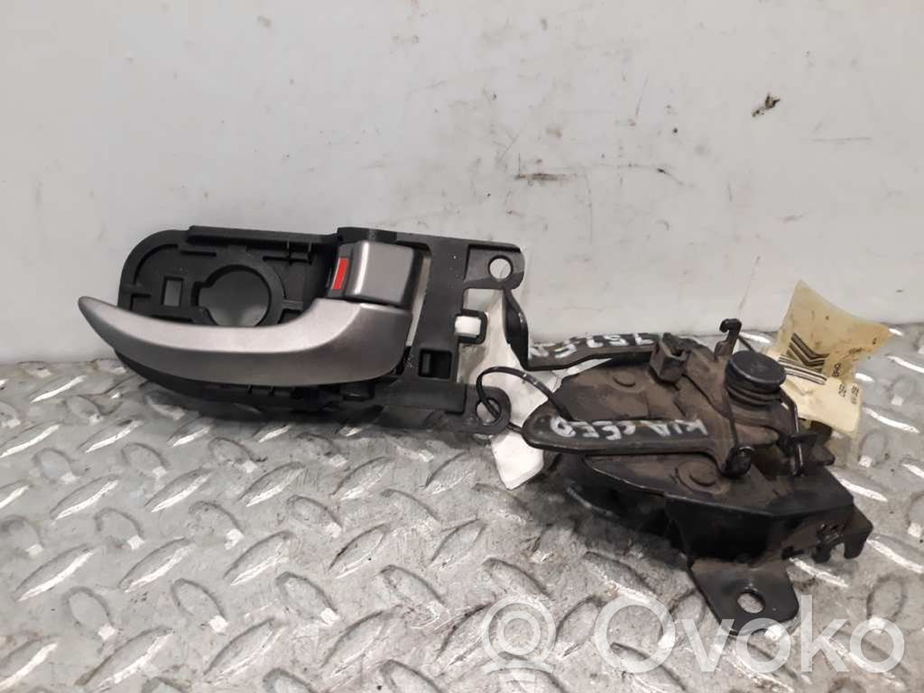 Hyundai Elantra Maniglia interna per portiera posteriore 
