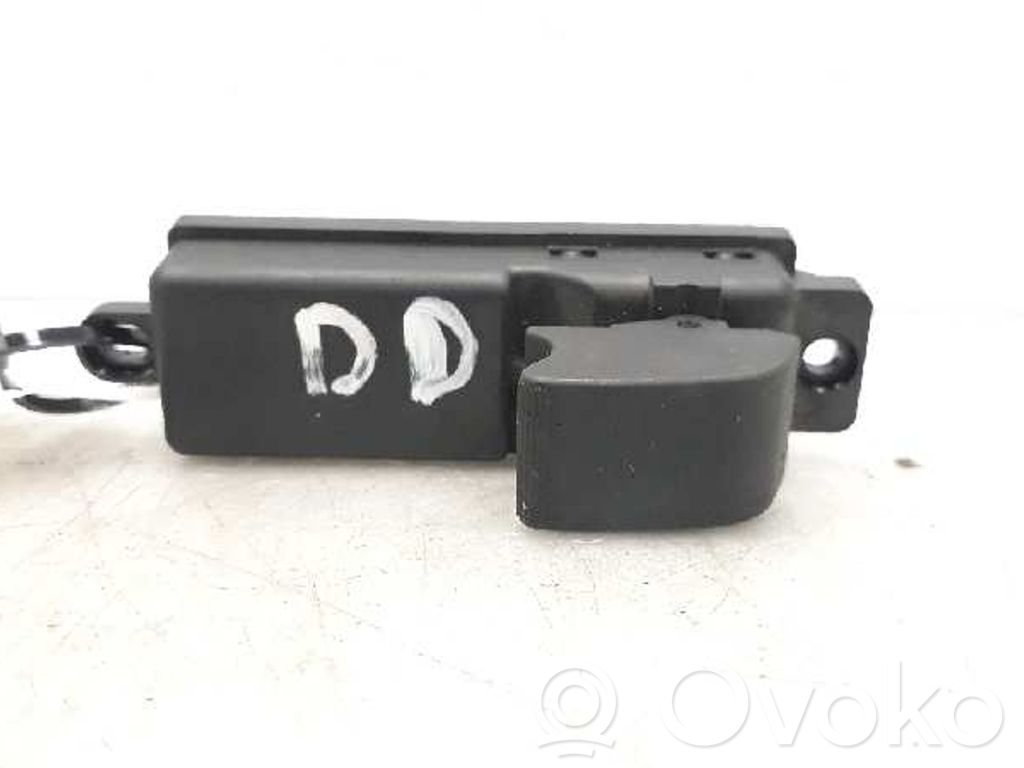 Comutator comandă geamuri electrice   D65166370,03124500