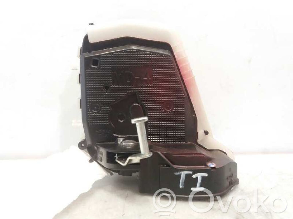 Toyota Yaris Cerradura de puerta trasera 