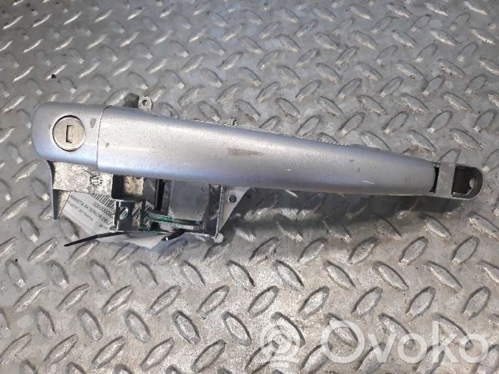 Peugeot 207 Maniglia esterna per portiera anteriore 
