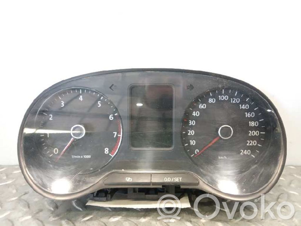 Volkswagen Polo V 6R Tachimetro (quadro strumenti) 