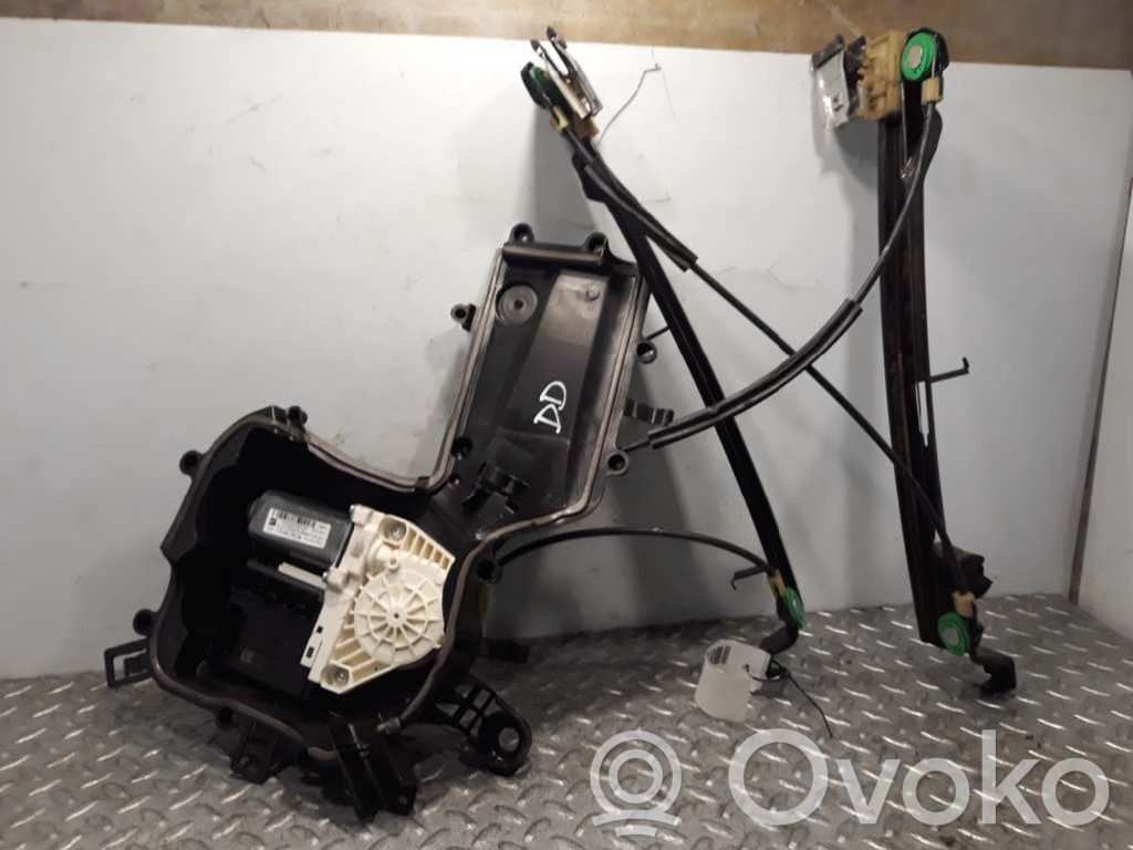 Seat Leon (1P) Alzacristalli elettrico della portiera anteriore 