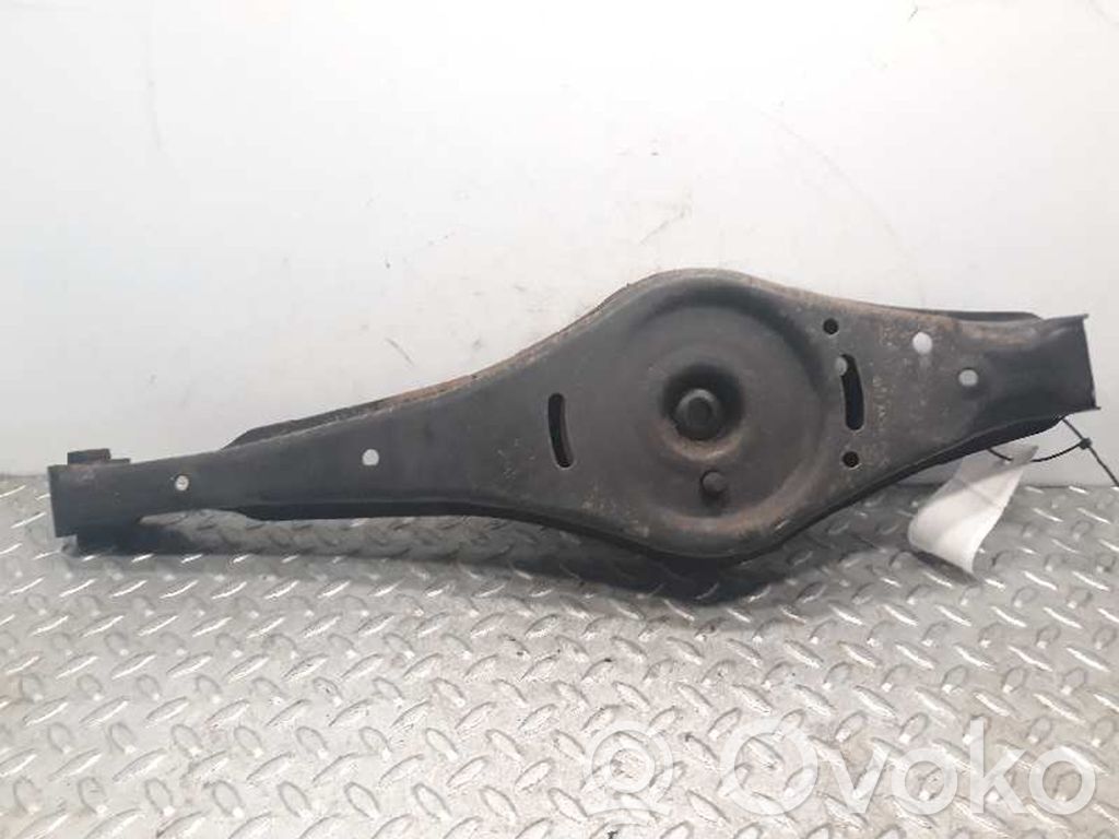 Braț control spate   5Q0505323C