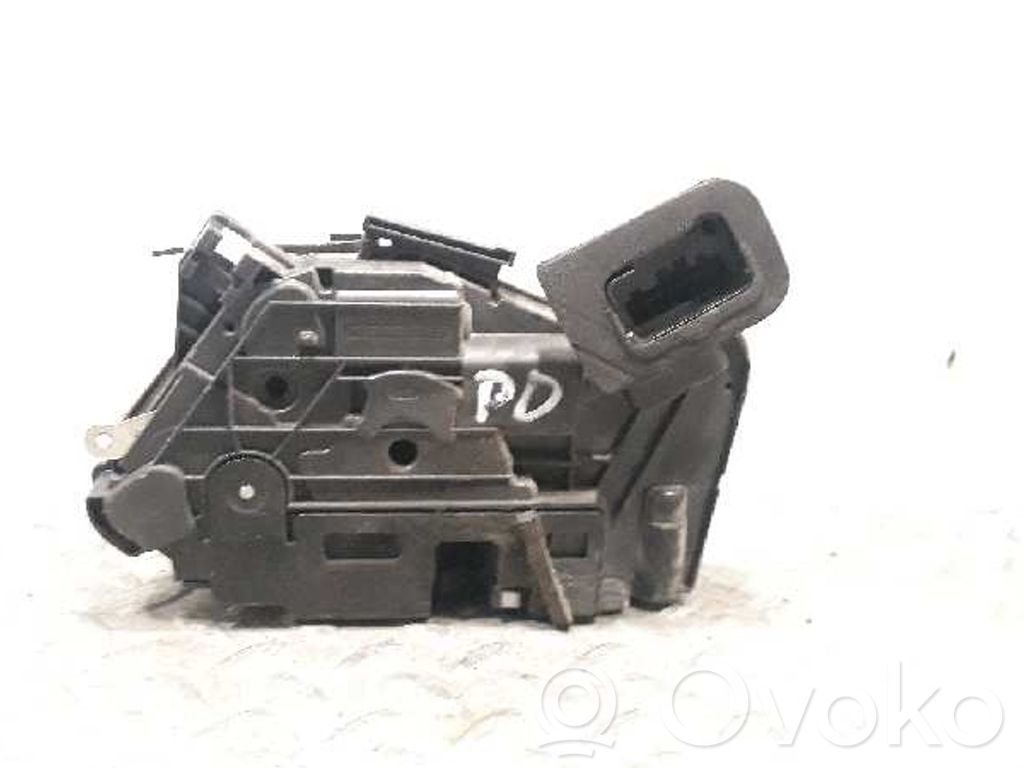 Skoda Rapid (NH) Etuoven lukko 