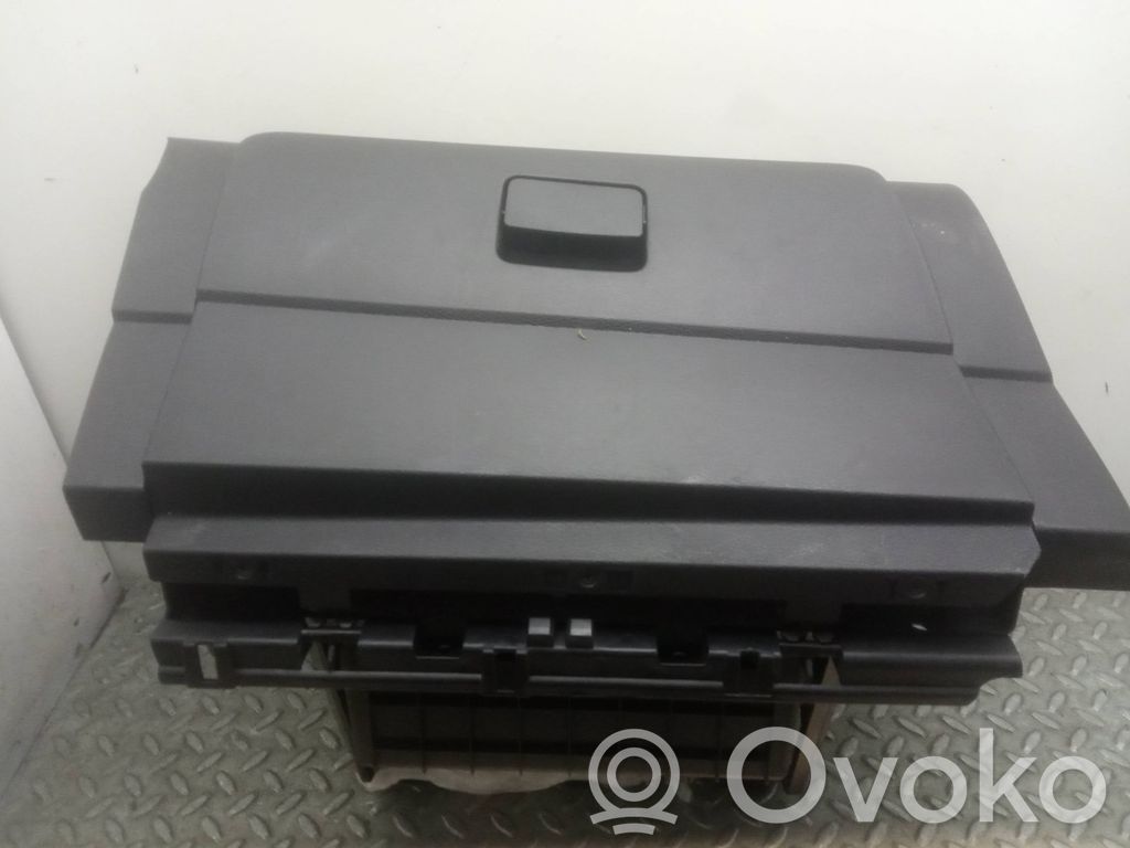 Guantera   685205FA0A